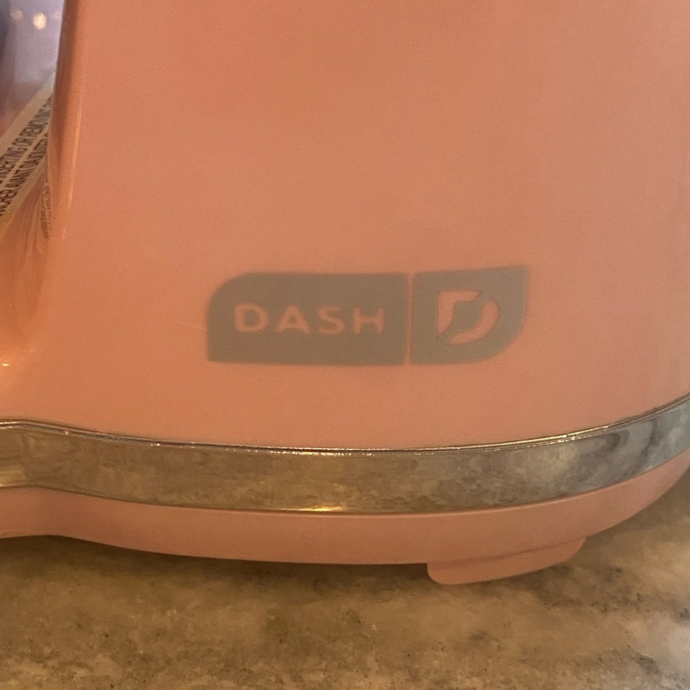 Dash Stand Mixer Pink w/ Stainless Steel Bowl & Attachments - Picture 7 of 17